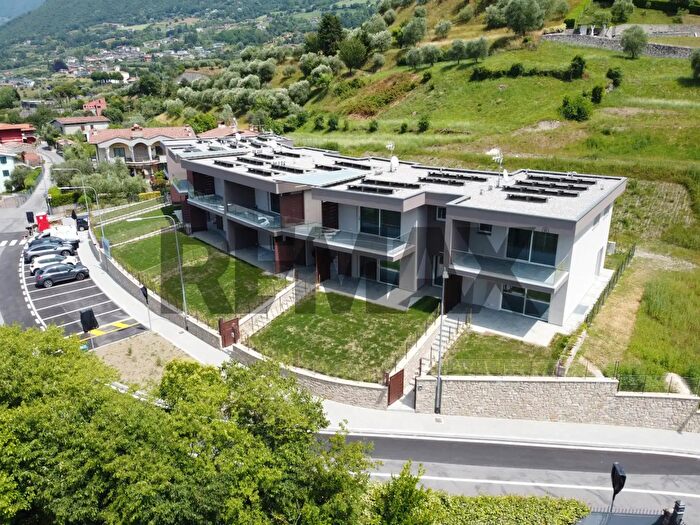 Casa trilocale in vendita in Via Camontaro, Sulzano