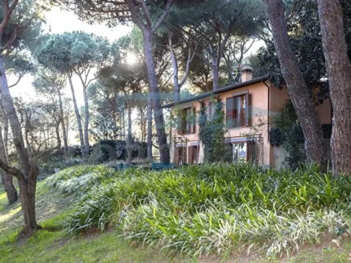 Casa con 6 locali in vendita in Via Monte Patrizio, Sacrofano