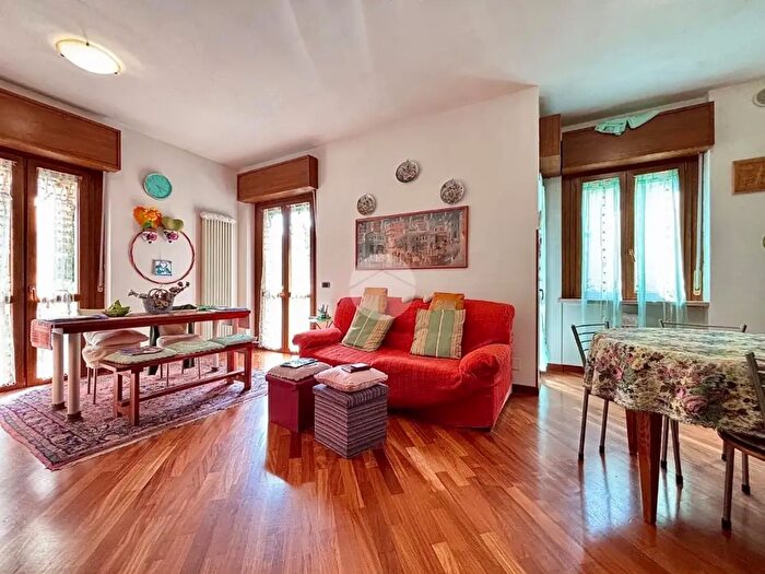 Appartamento trilocale in vendita in Via Daniele Manin, San Giovanni Lupatoto