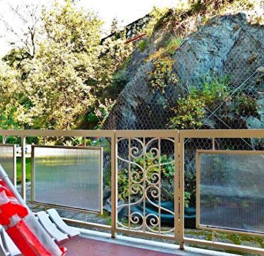 Appartamento quadrilocale in affitto in Levanto