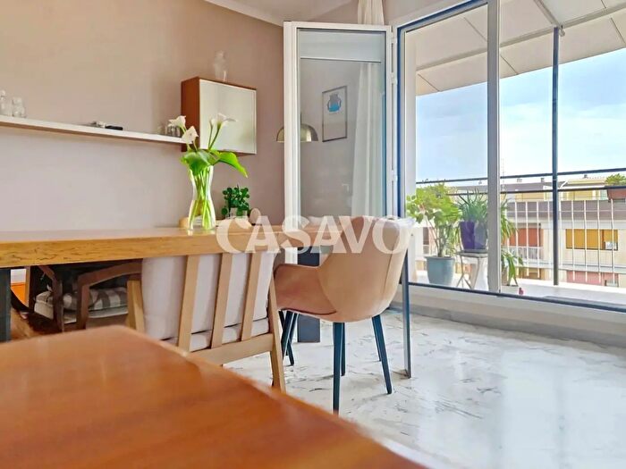 Appartamento con 6 locali in vendita in Via Puglia, San Benedetto Del Tronto