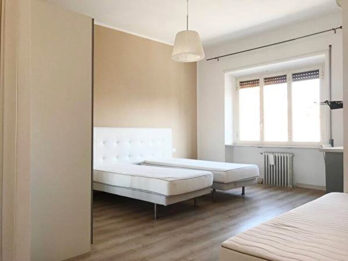 Appartamento quadrilocale in vendita in Via di San Tommaso dAquino, Roma