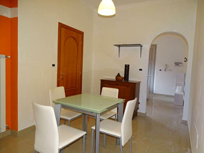 Appartamento trilocale in affitto in via mazzini, Centro, Ciriè