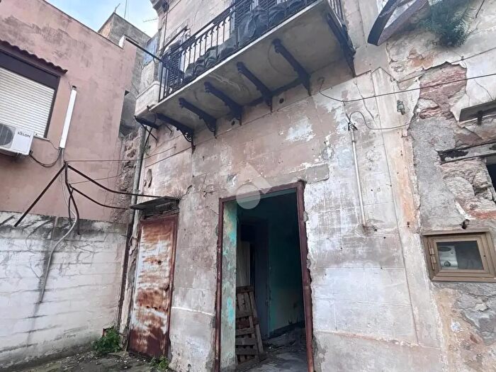 Appartamento bilocale in vendita in Via Rossi, Palermo