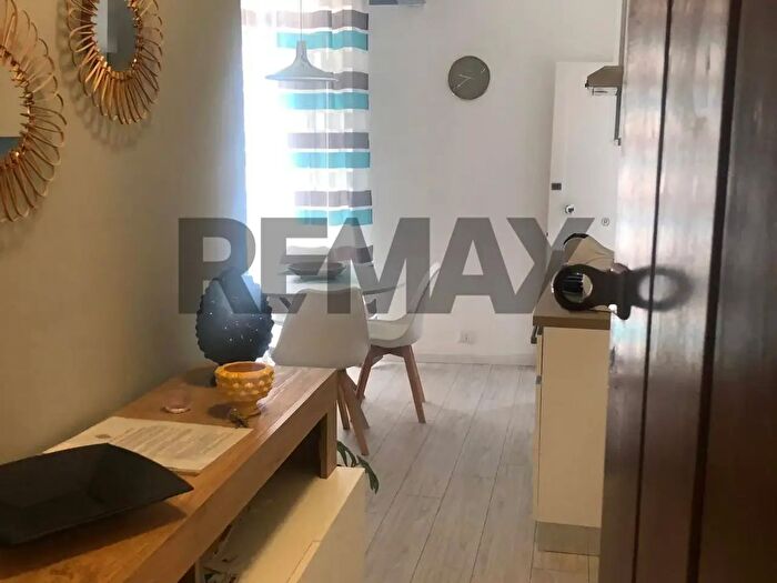 Appartamento trilocale in vendita in Via Pollicino, Caltagirone