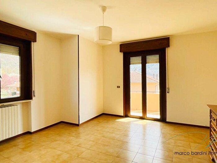 Appartamento trilocale in affitto in Centro, Solignano
