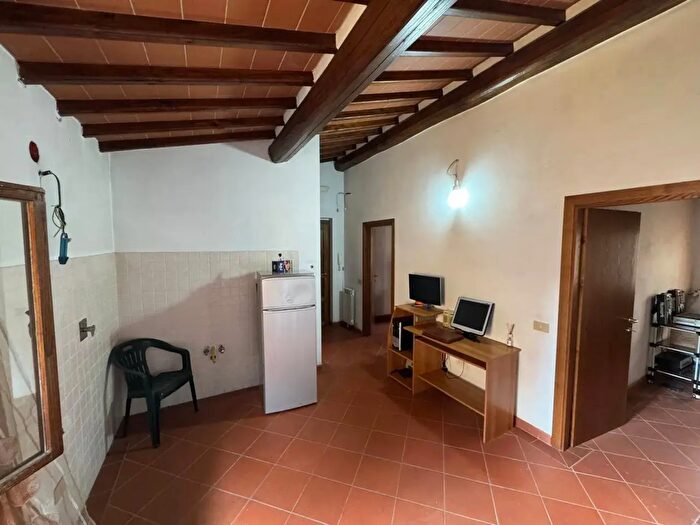 Appartamento trilocale in vendita in Via della Chiesa, Castelfranco Piandiscò