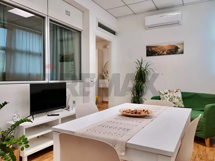 Appartamento trilocale in vendita in Ancona