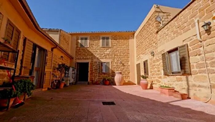 Casa con 14 locali in vendita in Agrigento, Agrigento