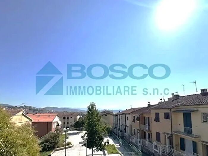 Appartamento con 5 locali in vendita in Via Paverano, La Spezia