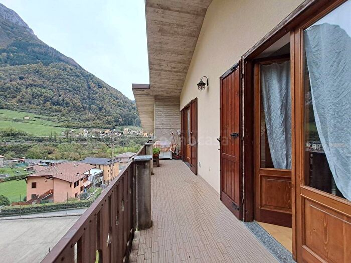 Appartamento bilocale in affitto in Via Vittorio Gasparini, Ponte Seghe, Ardesio