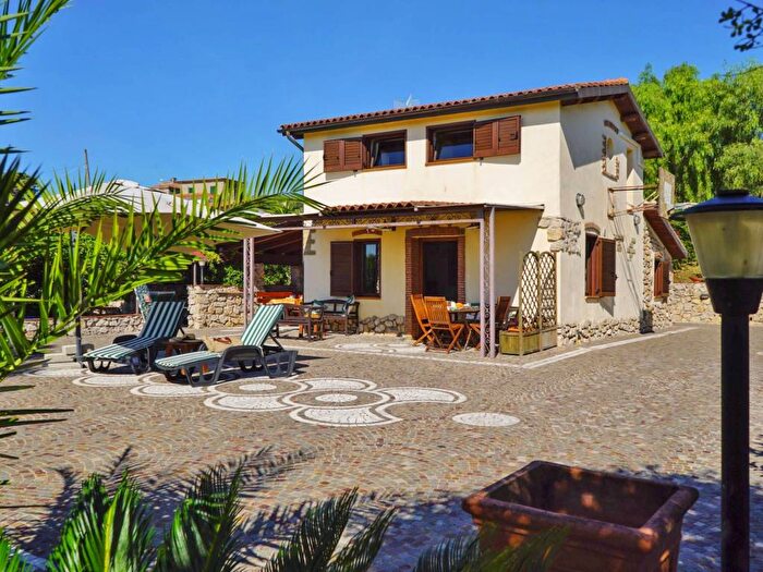 Casa quadrilocale in affitto in Gaeta