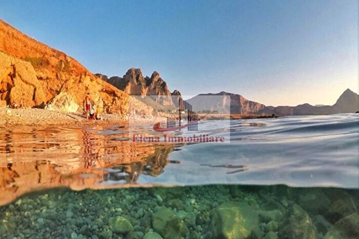 Casa quadrilocale in vendita in Alcamo