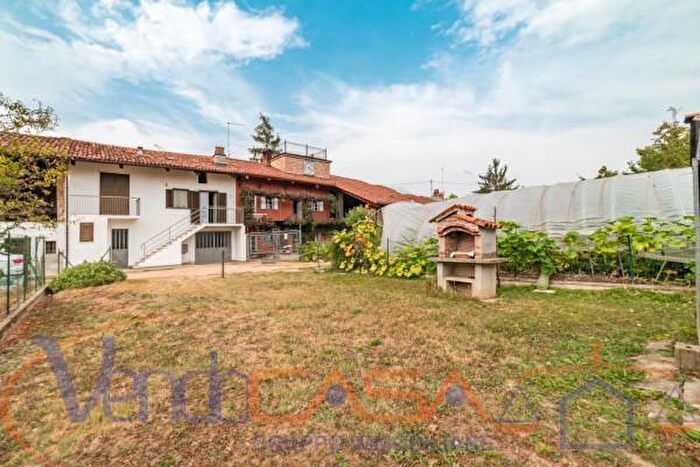 Casa bilocale in vendita in Frazione Molini, Trinita