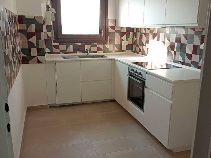 Appartamento trilocale in affitto in Via delle Forze Armate, Baggio, Milano