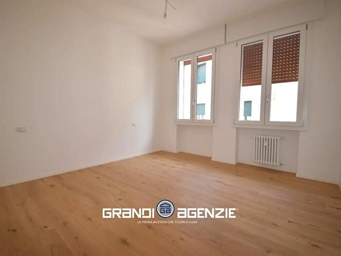 Appartamento quadrilocale in vendita in Via Roma, Treviso