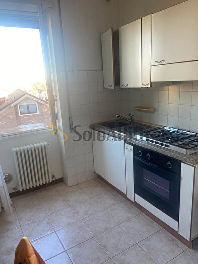 Appartamento con 5 locali in affitto in Via Forcellini, Padova