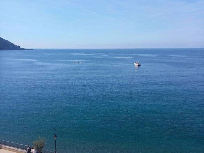 Appartamento con 6 locali in affitto in Via Giuseppe Garibaldi, Centro, Camogli