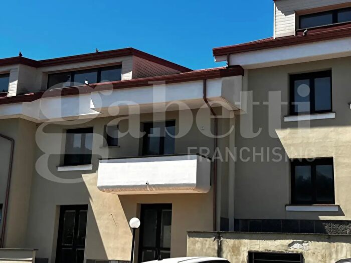 Casa con 6 locali in vendita in Via Molinelle, Monteforte Irpino