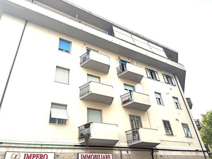 Appartamento con 5 locali in vendita in Via Ansedonia, Grosseto