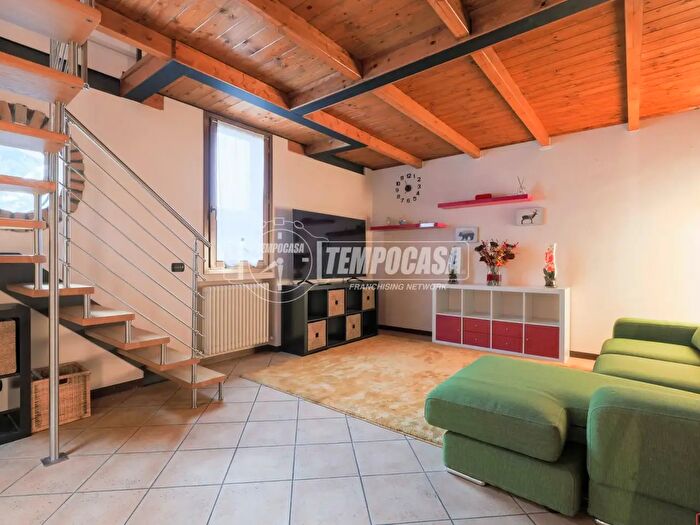 Appartamento trilocale in vendita in Bologna