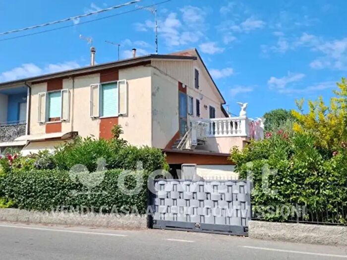 Casa trilocale in vendita in Via Pedro Alvares Cabral, Cattolica
