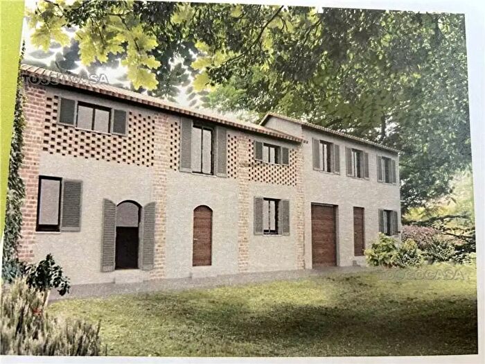 Casa con 7 locali in vendita in San Miniato