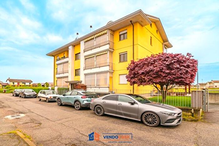 Appartamento quadrilocale in vendita in Via del Porto, Carmagnola