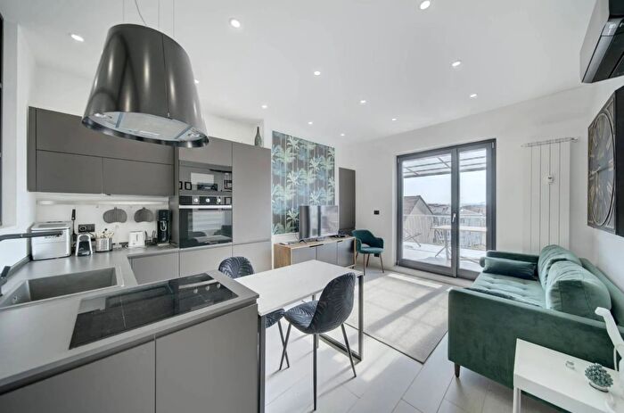 Appartamento bilocale in vendita in Via Borgosesia Torino, Torino