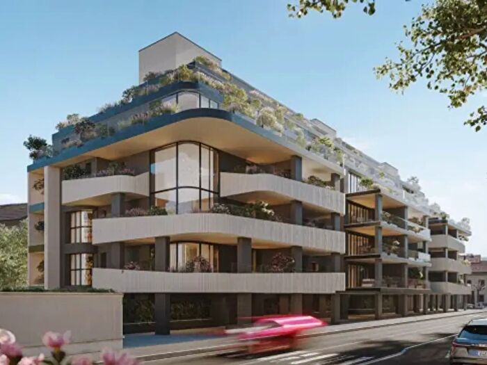 Appartamento quadrilocale in vendita in Via Monsignor Paolo Borroni, Busto Arsizio