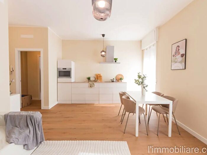 Appartamento quadrilocale in vendita in Via Guglielmo Marconi, Verona