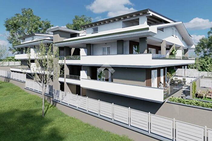 Appartamento quadrilocale in vendita in Via Subiaco, Guidonia Montecelio