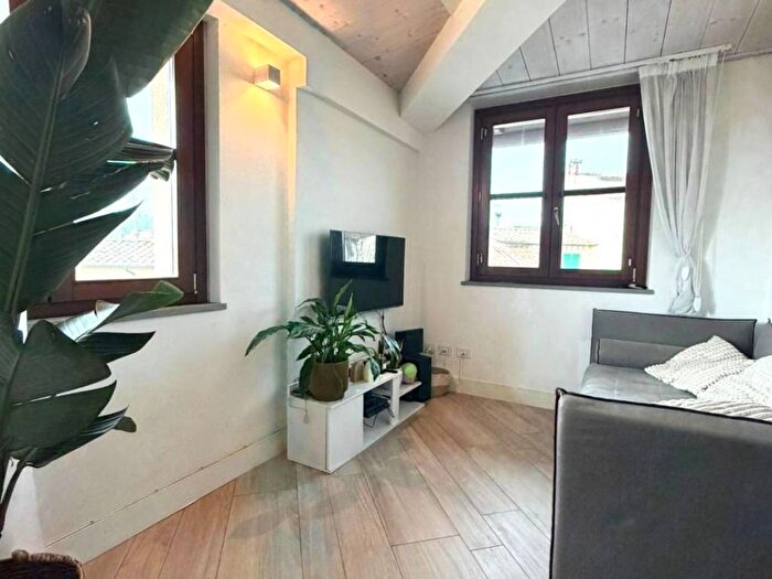 Appartamento trilocale in affitto in Salviatino San Domenico, Firenze