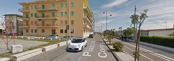 Appartamento trilocale in vendita in Mondragone