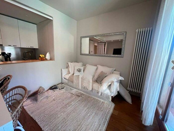 Appartamento con 5 locali in affitto in Via Giacomo Matteotti, Cinquale, Montignoso