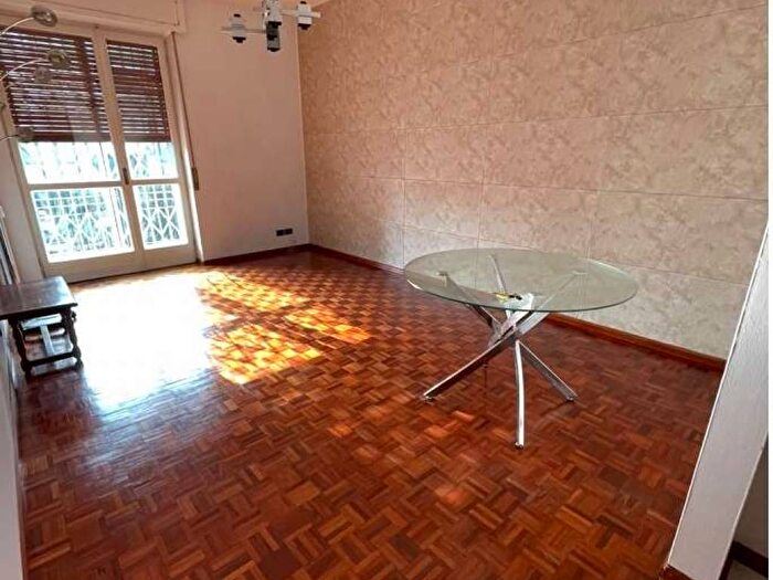 Appartamento bilocale in affitto in Centro, Arona