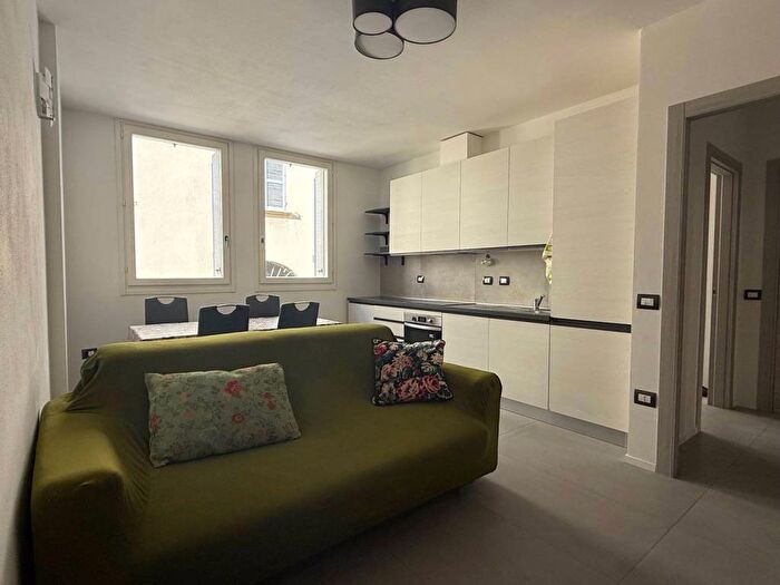 Appartamento bilocale in affitto in Borgo Giacomo Tommasini, Centro Storico, Parma