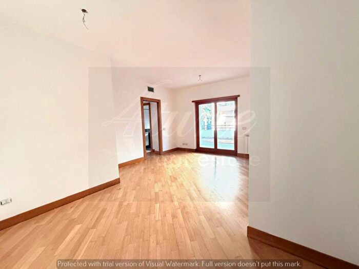 Appartamento trilocale in affitto in Via Italo Piccagli, La Giustiniana, Roma