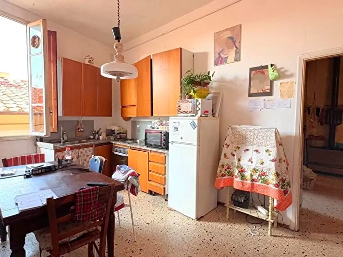 Appartamento trilocale in vendita in Urlamacchi, Lucca