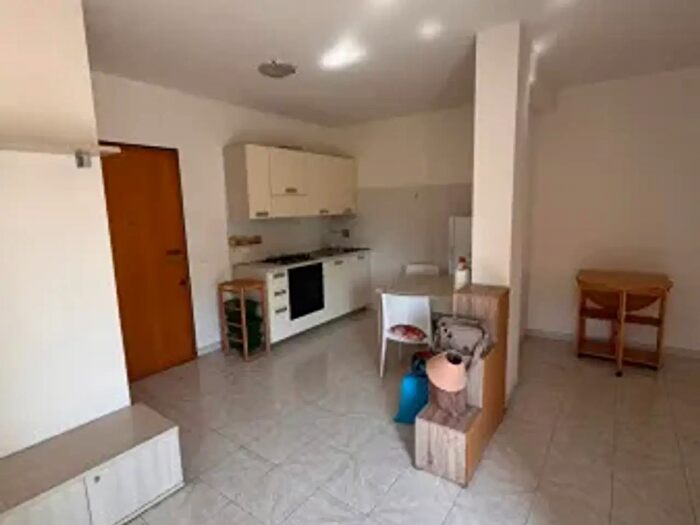 Appartamento bilocale in vendita in Via Valle dAosta, Nettuno