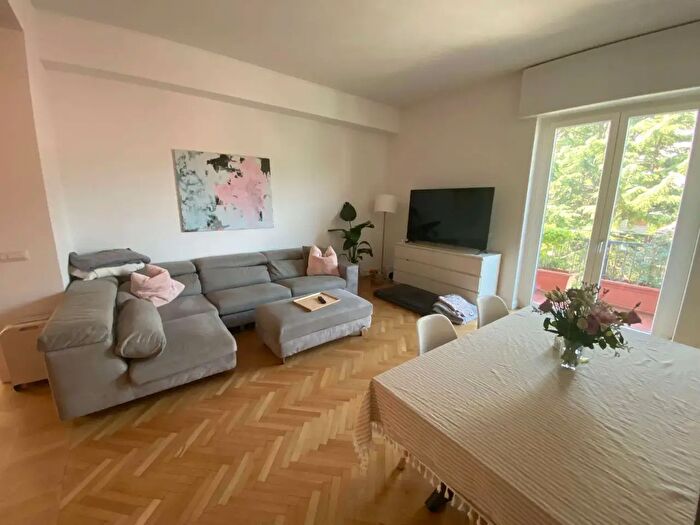 Appartamento quadrilocale in affitto in Via Santo Garovaglio, Como