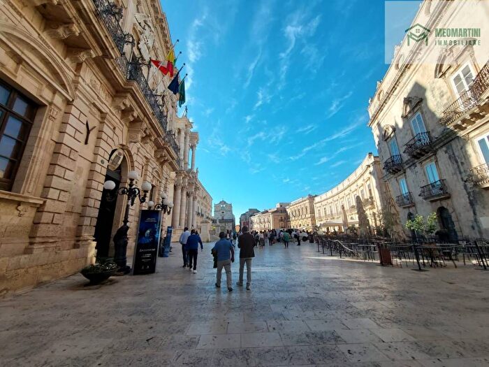 Appartamento bilocale in affitto in Piazza Duomo, Ortigia, Siracusa