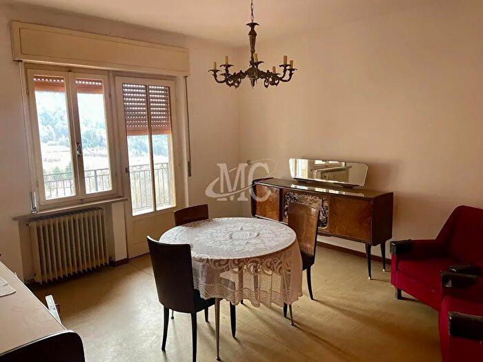 Appartamento con 6 locali in vendita in RonzoChienis