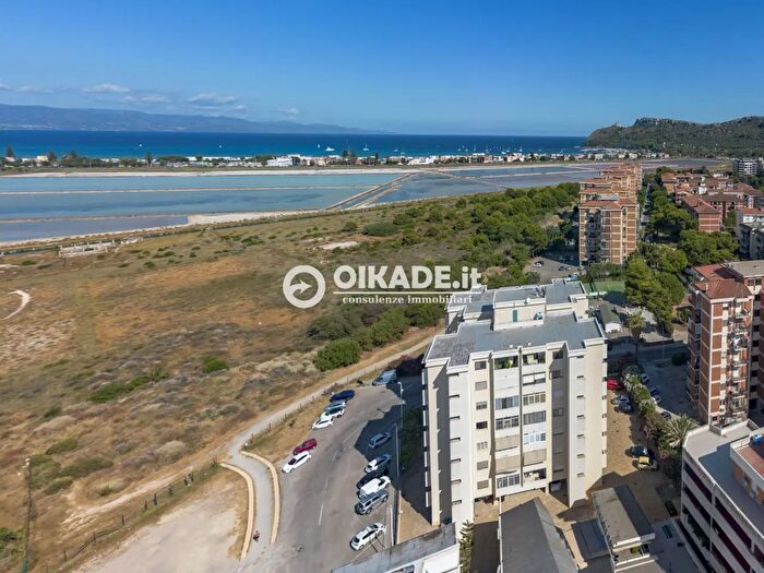Appartamento con 5 locali in vendita in Via S'Arrulloni, Cagliari