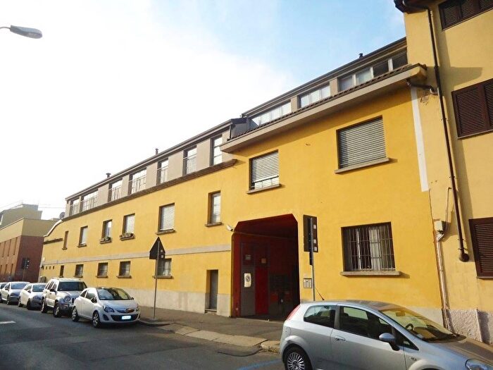 Appartamento con 6 locali in affitto in Via Comune Antico, Greco Segnano, Milano
