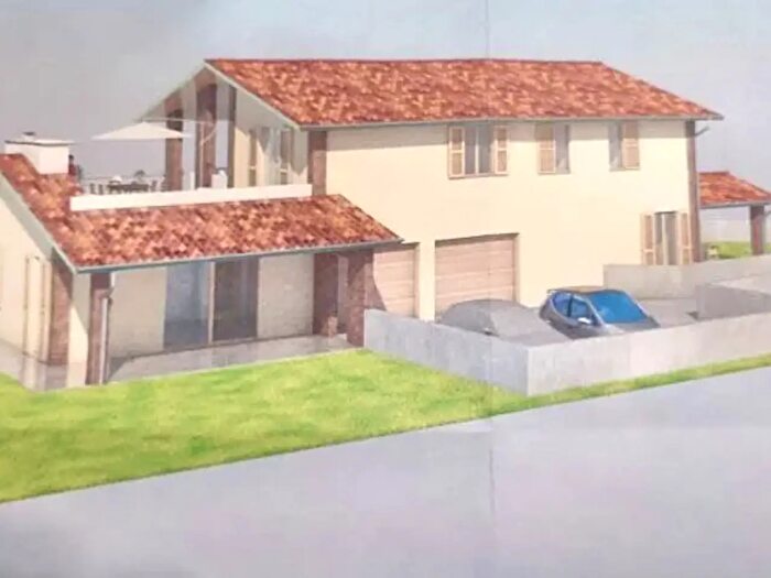 Appartamento con 5 locali in vendita in Stradella