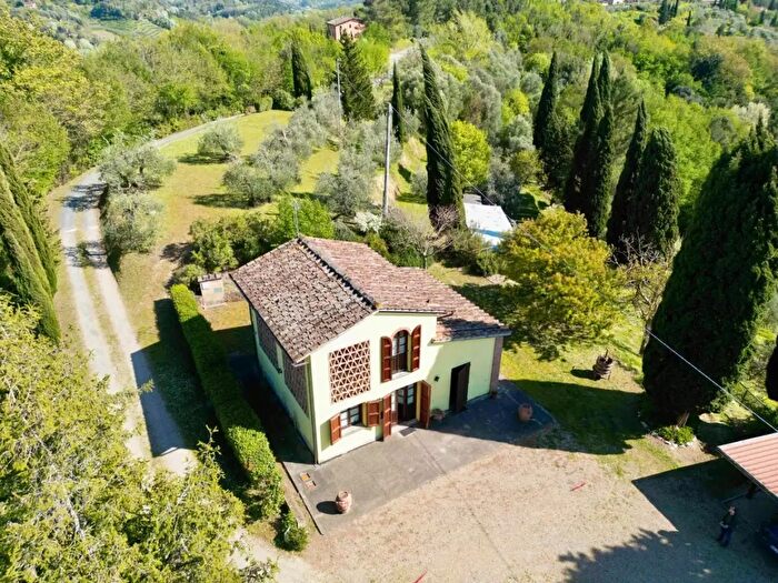 Casa quadrilocale in vendita in Montopoli In Val DArno
