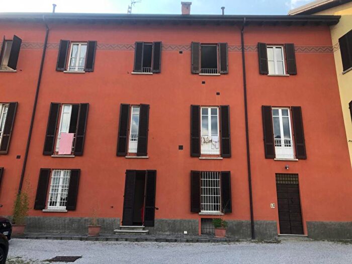 Appartamento trilocale in affitto in Via Papa Giovanni XXIII, Pescate