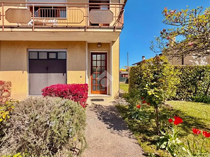 Casa quadrilocale in vendita in Via Ceresina, Selvazzano Dentro