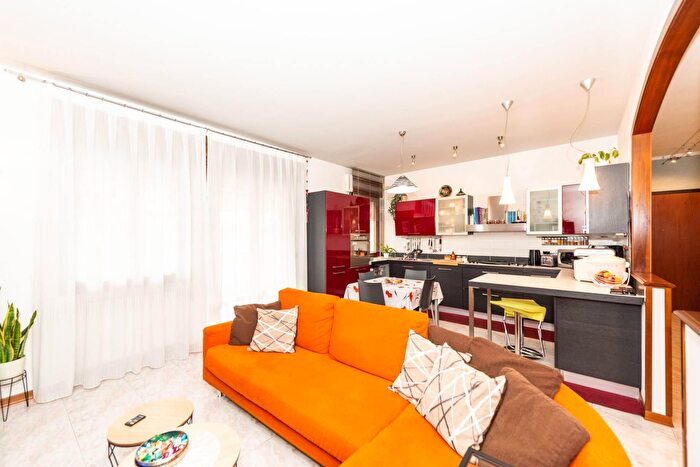 Appartamento trilocale in vendita in Via Roma Destra, Jesolo